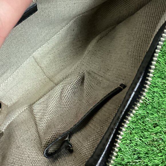 Dooney & Bourke Croc Embossed Shoulder Bag - Picture 3 of 16